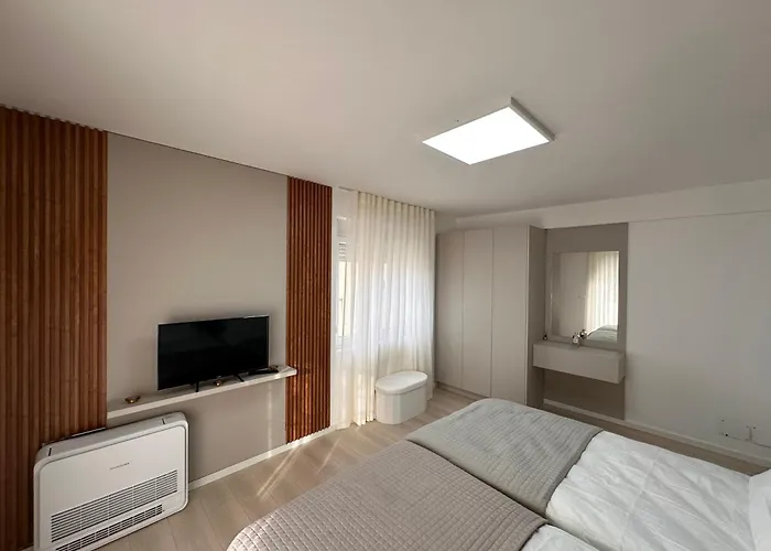 Cosy Staycation شقة *